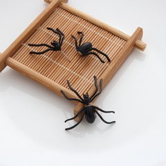 einfache doppelseitige Ohrstecker in Spinnenform einzeln