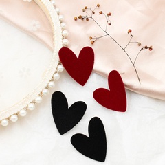 Autumn and winter new earrings flocking peach heart earrings cute simple love-shaped Korean fan earrings Europe and the United States