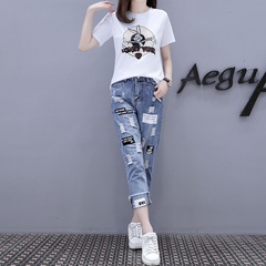 Ladies 2022 spring and summer new fashion long-sleeved T-shirt light color ripped hole jeans fashion suit
