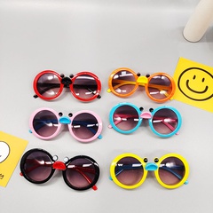 Personal isierte Mode kleine Hühner brille Outdoor Sonnenschutz Kinder Sonnenbrille grenz überschreitende heiße koreanische Kinder spiegel Großhandel