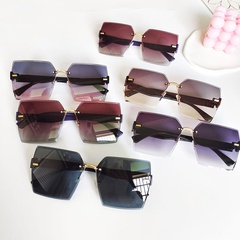 2022 Fashion Square Frameless Trimming Large Frame Sunshade Sunglasses