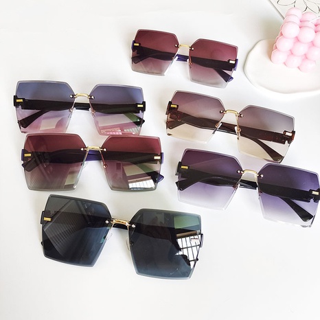 2022 Fashion Square Frameless Trimming Large Frame Sunshade Sunglasses's discount tags