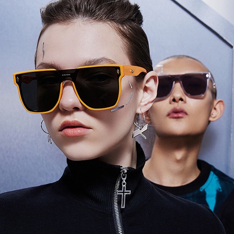 2022 nuevas gafas de sol a prueba de UV con montura cuadrada de una sola pieza de moda's discount tags
