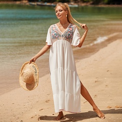 Neue Stil Weiß Rayon Gestickte Strand Lose Urlaub Langes Kleid