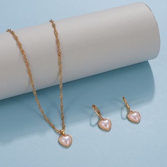 Fashion Simple Pearl Heart Alloy Necklace and Earrings Suite