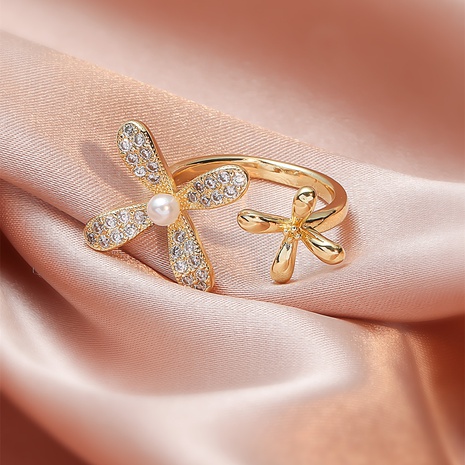 Mode Kupfer Blüten blätter Ringe Täglich Das Einkaufen Künstliche Perlen Strass steine Kupfer Ringe's discount tags