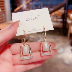 Fashion Diamond Inlaid Irregular Pearl Pendant Women's Earrings