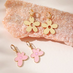 Fashion Ornament Solid Color Flower Shaped Earrings Metal Set