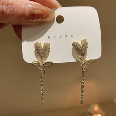 Fashion Retro Heart-shaped Diamond Long Tassel Women Alloy Earrings