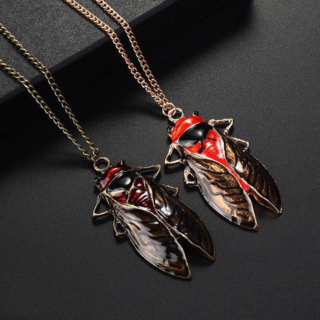 Fashion Ornament Dripping Oil Cicada Pattern Alloy Necklace's discount tags