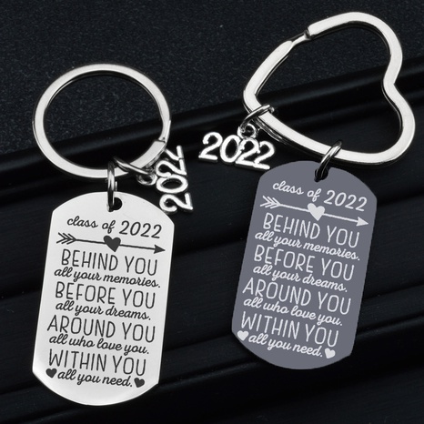 Llaveros de acero inoxidable con letras pequeños regalos temporada de graduación 2022's discount tags