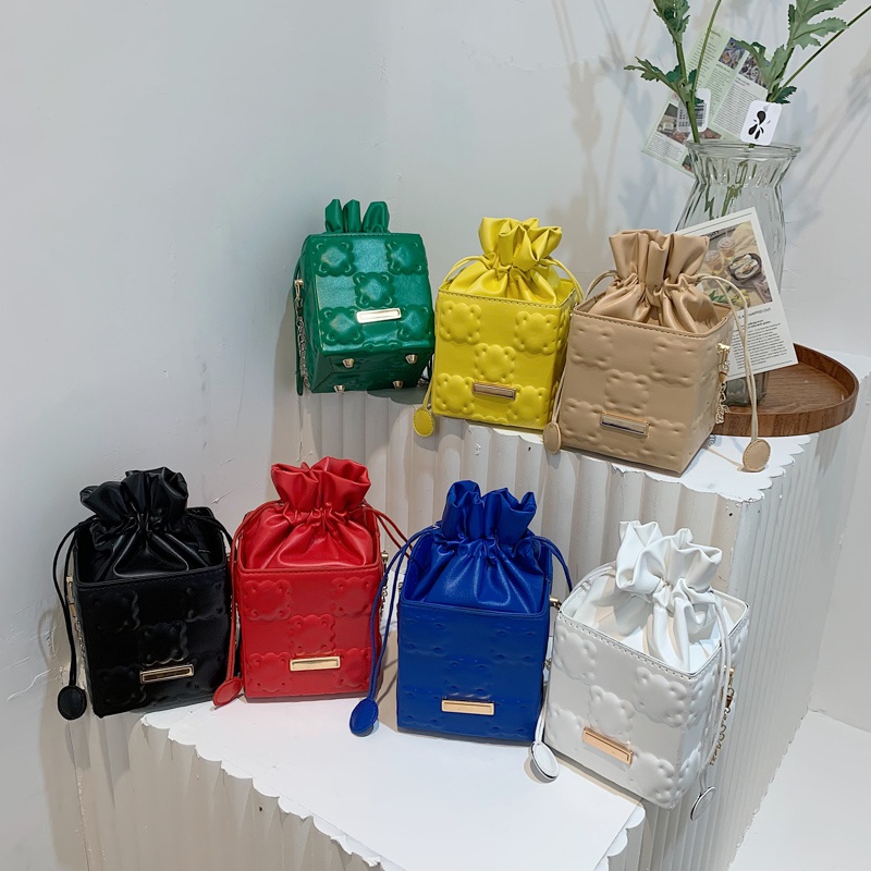Rhombus Box Fashion PullBelt Small Square Womens Messenger Bag