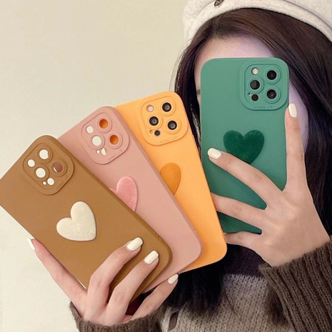 Simple style Heart pattern contrast color Iphone12 pro max All-Inclusive Phone Case's discount tags