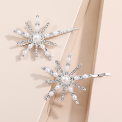 Fashion Rhinestone Pearl Inlaid Snowflake Barrettes Bang Clip Hair Accessories
