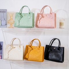Fashion Embossed Female Sweet Solid Color Crossbody Bag