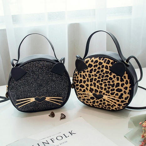 Fashion New Pouch Crossbody Cute Small round Bag Wholesale's discount tags