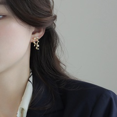 Fashion Geometric Spiral Rhinestone Inlaid Alloy Stud Earrings
