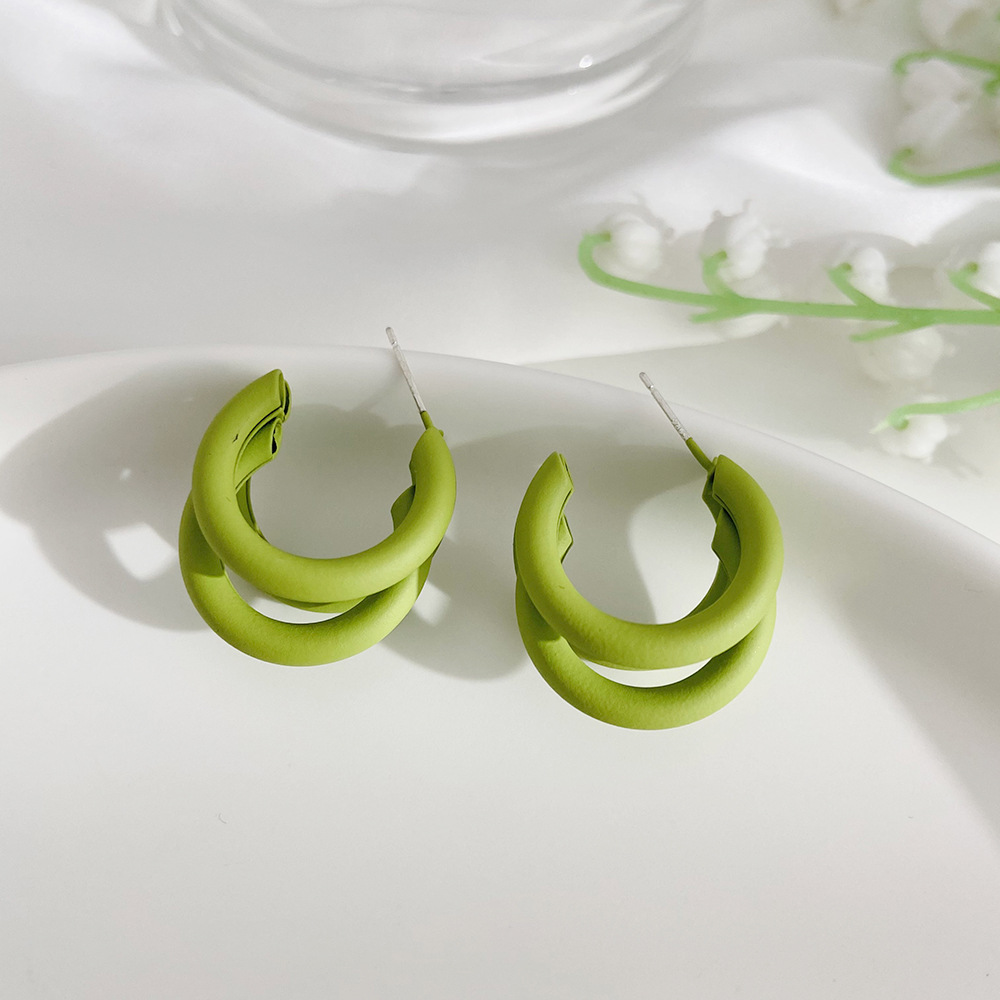 Koreanischen Stil Sigkeiten Farbe Kreis Ohrringe Geometrische DreiSchicht Halbe Ring Legierung Ohrringepicture4