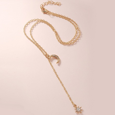 Fashion Ornament Rhinestone Inlaid Moon Star Pendant Necklace's discount tags