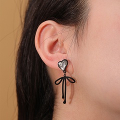 Fashion Simple Heart Shape Crystal Inlaid Bow Alloy Ear Stud