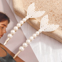 Femmes Mode Simple Style Queue De Poisson Alliage Cheveux Accessoires Perles Incrustées Perle artificielle Pince À Cheveux 1 ensemble