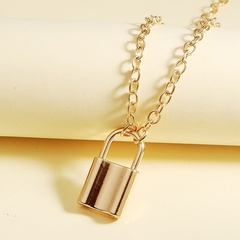 Collar de cadena de clavícula chapado en oro con forma de cerradura Simple de moda