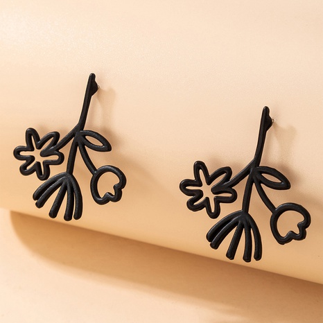 new style Irregular Black Spray Paint Geometric Hollow Flower pendant Earrings's discount tags