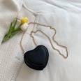 Vintage Chain Student Heart Shape Bag Female New Fashion Summer Shoulder Messenger Bagpicture17