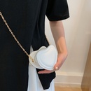 Vintage Chain Student Heart Shape Bag Female New Fashion Summer Shoulder Messenger Bagpicture11