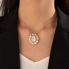 Mode Ornament Geometrische Shell Anhänger Einzigen Schicht Legierung Halskette
