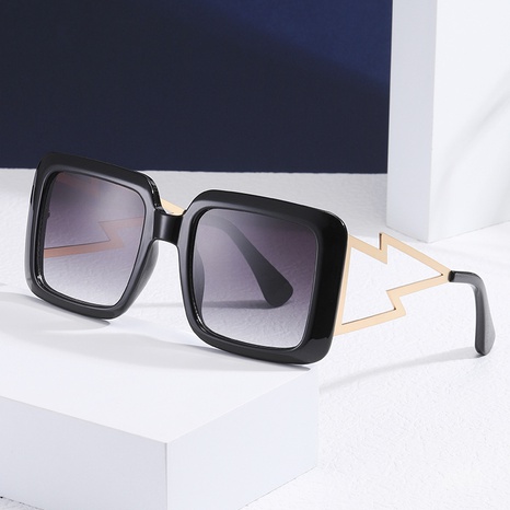 Mode Großen Platz Rim Sun Beständig frauen Gläser Unregelmäßigen Sonnenbrille's discount tags