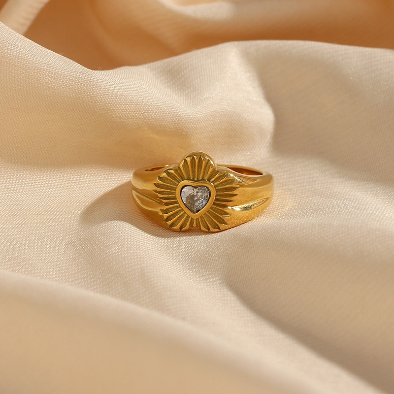 Retro Mode Ornament Intarsien Zirkon HerzShaped Kleine Blume Edelstahl Ring