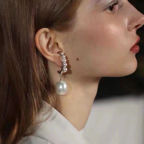 Retro de moda incrustaciones de perlas con cuentas simples pendientes de mujer's discount tags