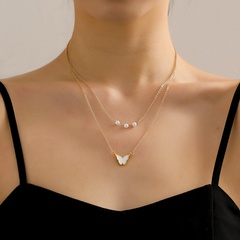 Fashion Elegant Gold Plated Pearl Butterfly Pendant Multi-Layer Clavicle Chain Necklace
