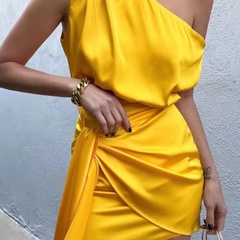 Fashion Solid Farbe Gelb One-Schulter Ärmellose Satin Kleid