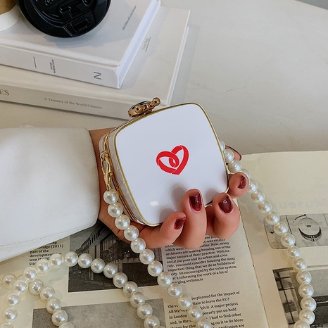Bolso compacto de moda clásico de cadena de perlas Mini Crossbody lápiz labial en polvo's discount tags