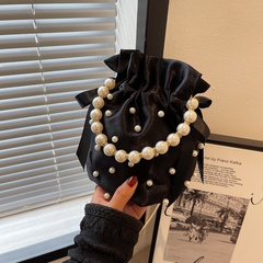 Bolso de mano de cubo de cuerpo cruzado plisado con cadena de perlas clásica de moda 2022