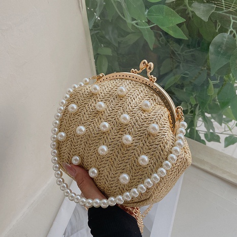 Summer 2022 Pearl Hand Holding Crossbody Chain Woven  Shell Bag's discount tags