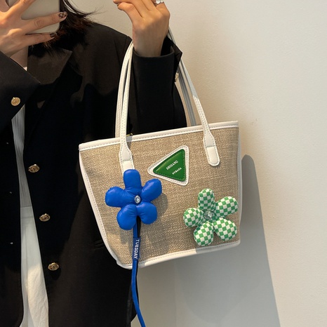 Bolso de mano portátil de hombro de gran capacidad con pequeñas costuras de flores de estilo étnico de moda's discount tags