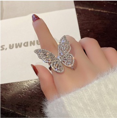 New Fashion Hollowed-out Butterfly Full Diamond Gem Insect Alloy Ring