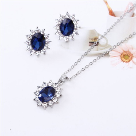 Fashion Simple Sapphire Full Diamond SUNFLOWER Alloy Ear Stud Necklace Set's discount tags