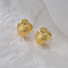 Pendientes de broche de corazón de oro de 18K Chapado en cobre de estilo Retro