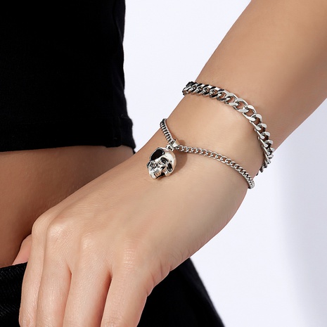Fashion Simple Geometric Cross Chain Twin Skull Alloy Bracelet's discount tags