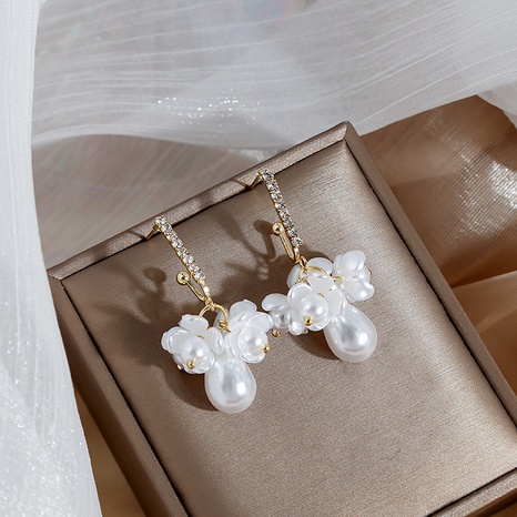 Silber Nadel Perle Blume Kombination Intarsien Zirkon Ohrringe's discount tags