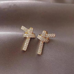 Fashion Exquisite Full Diamond Inlaid Truelove Knot Stud Earrings