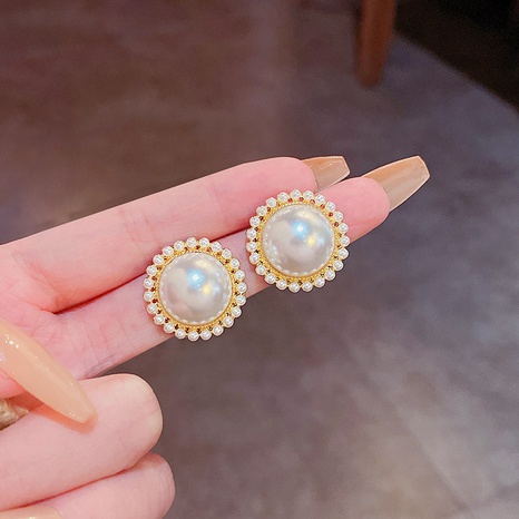 New simple solid color Pearl alloy Stud Earrings's discount tags