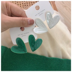New Fashion Retro Solid Color Green Heart-Shaped Alloy Earrings