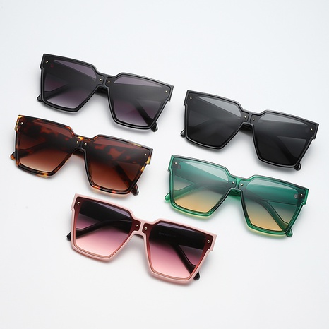 Fashion style Square Colorful Large Frame Gradient Sunglasses's discount tags