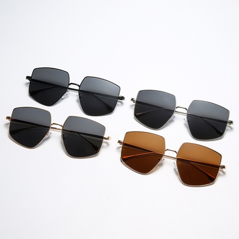 Neue stil Große Rahmen Polygonal Multicolor Metall Sonnenbrille's discount tags