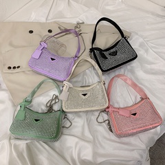 2022 Spring and Summer New One-Shoulder Messenger Diamond Underarm Small Square Bag